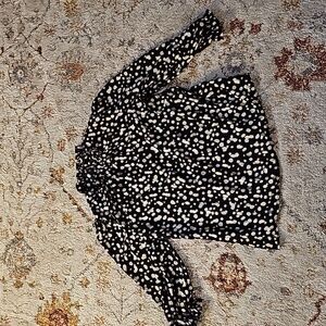 NWT  Black Gold and White Ruffle Neck Top